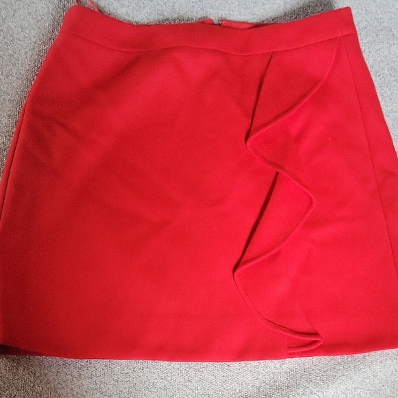 J. Crew 100% WOOL Red Ruffled Mini Pencil Skirt Size 10 - Picture 8 of 9